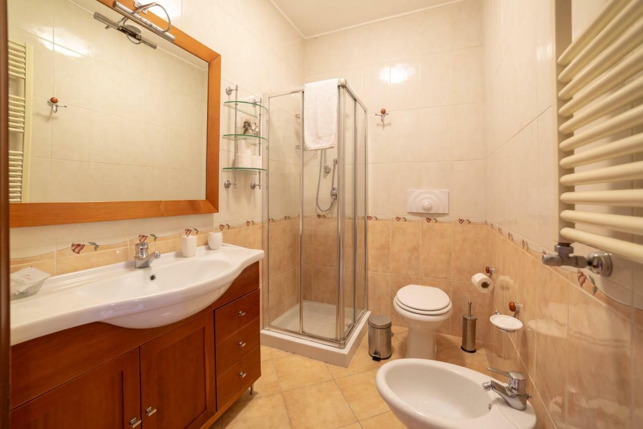 Apartment The Dante By Houseinnaples